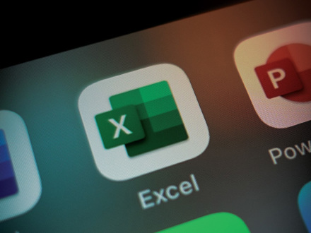 Macro image of the Excel app on an iOS screen.